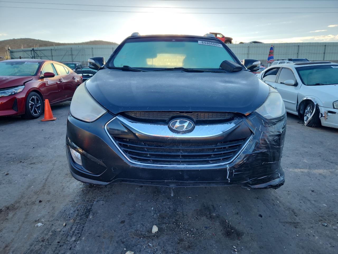 2012 Hyundai Tucson Gls - Image 5