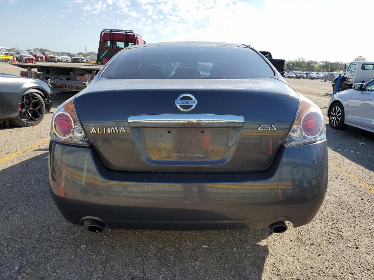 2012 Nissan Altima Base - Фото 6