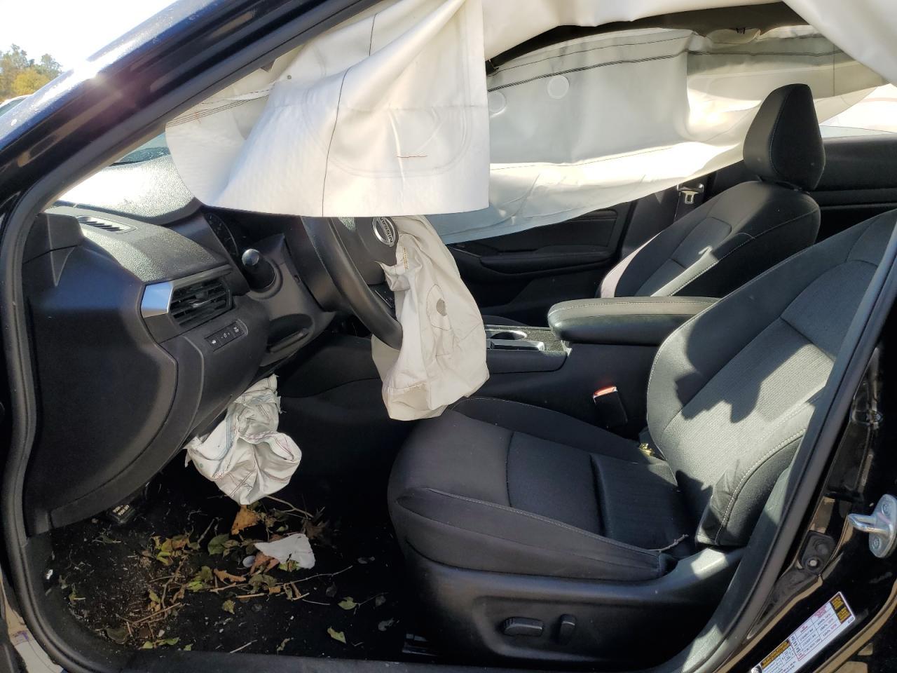 2021 Nissan Altima Sv - Image 7