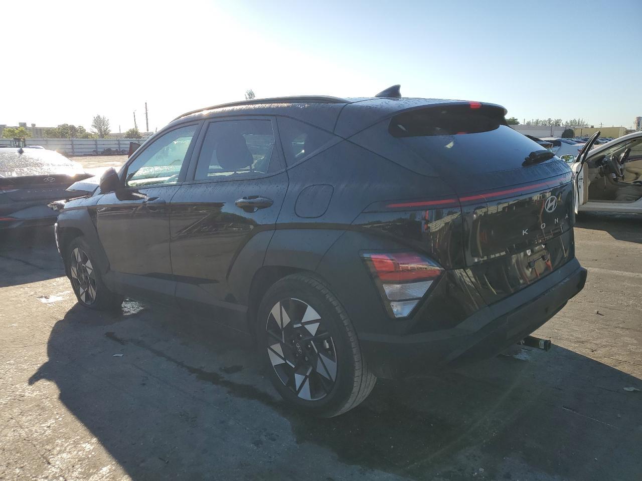 2025 Hyundai Kona Sel - Image 2