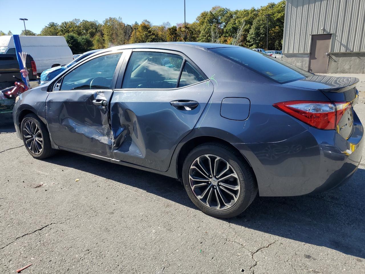 2014 Toyota Corolla L - Фото 2