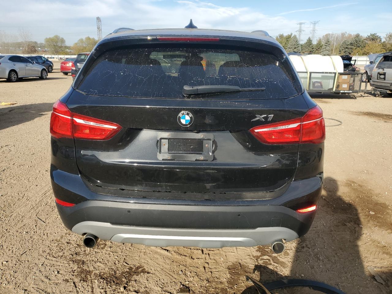 2017 BMW X1 xDrive28I - Фото 6