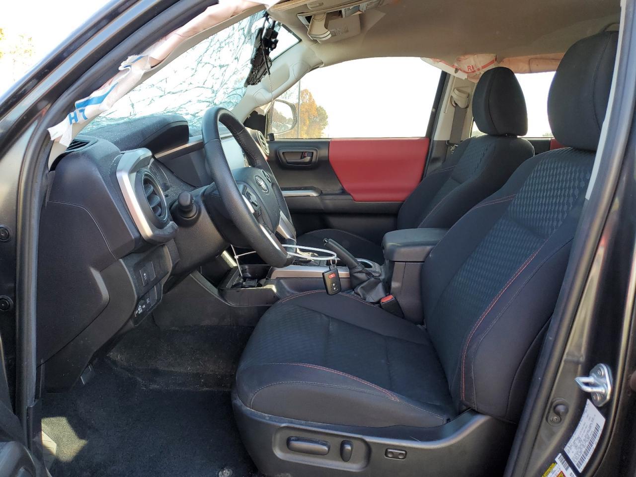 2023 Toyota Tacoma Double Cab - Image 7