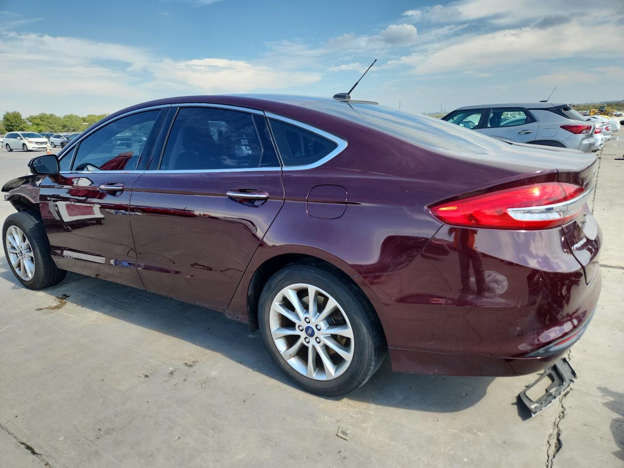 2017 Ford Fusion Se - Фото 2