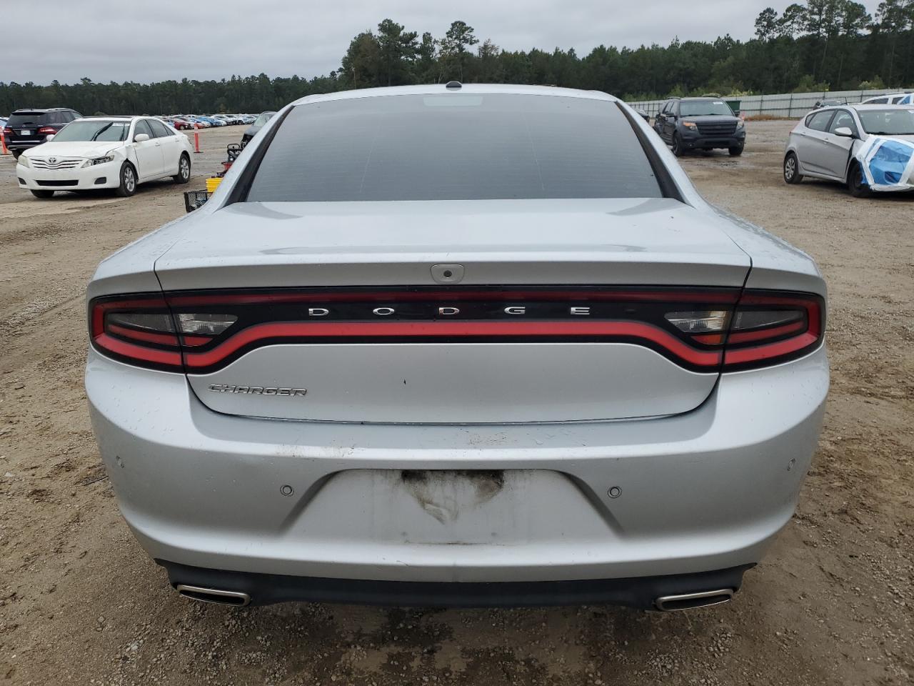 2021 Dodge Charger Sxt - Image 6