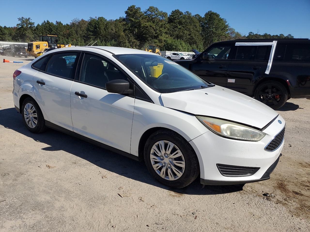 2015 Ford Focus S - Фото 4