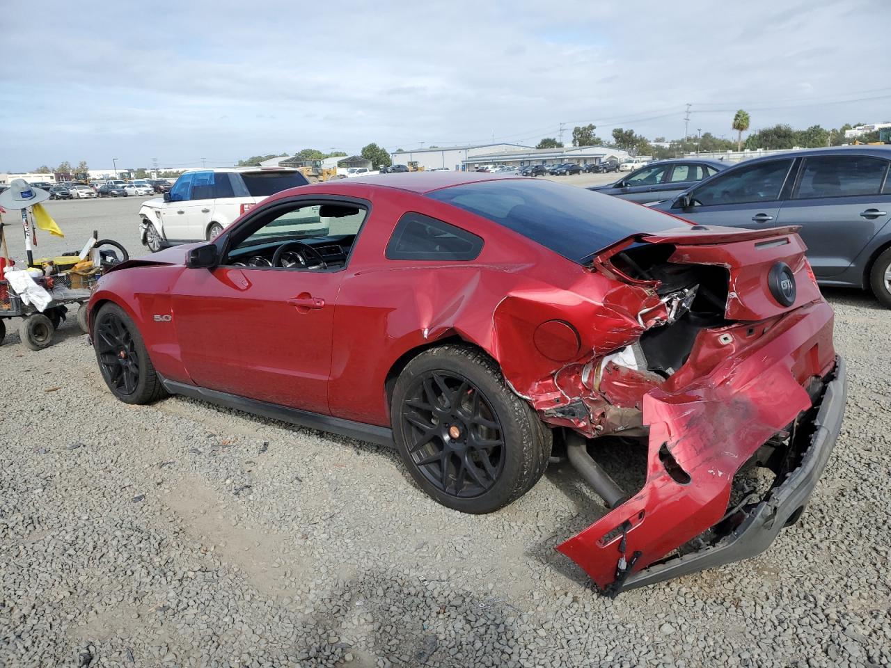 2011 Ford Mustang Gt - Фото 2