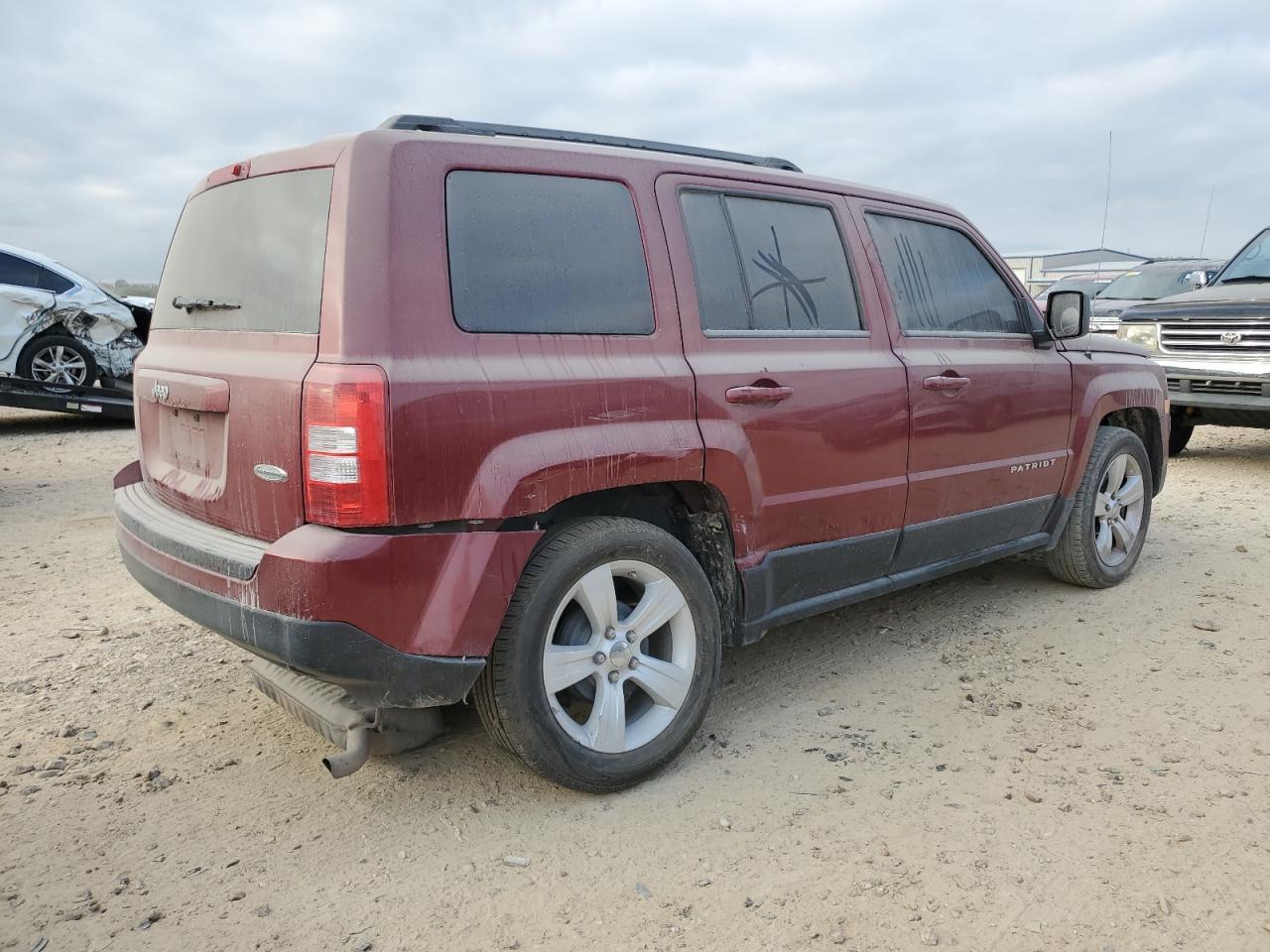2012 Jeep Patriot Latitude - Image 3
