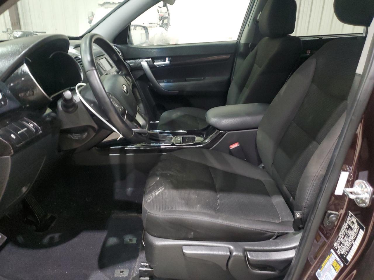 2014 Kia Sorento Lx - Image 7