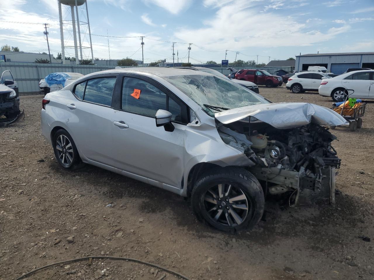 2021 Nissan Versa Sv - Фото 4