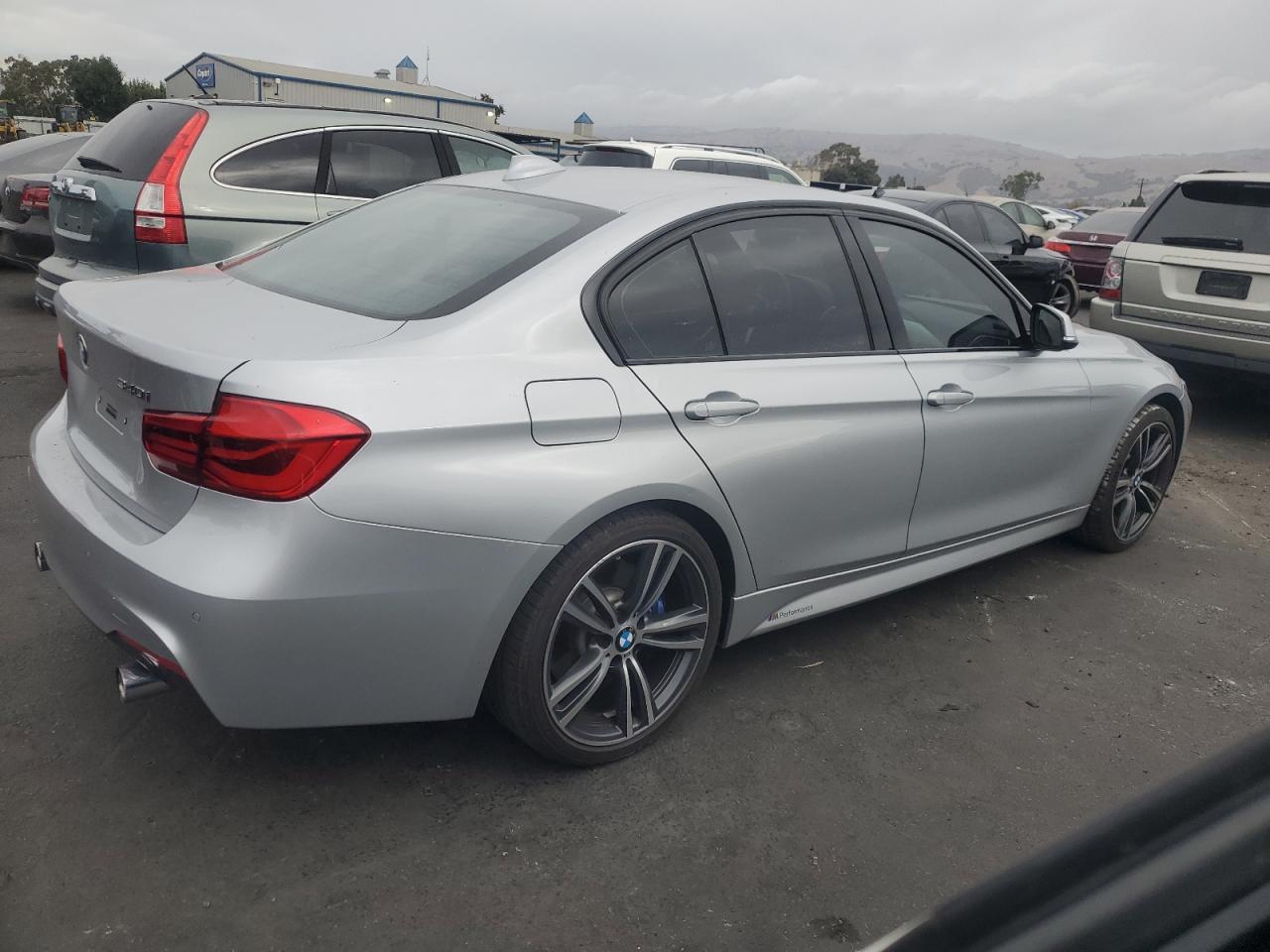 2016 BMW 340 I - Image 3