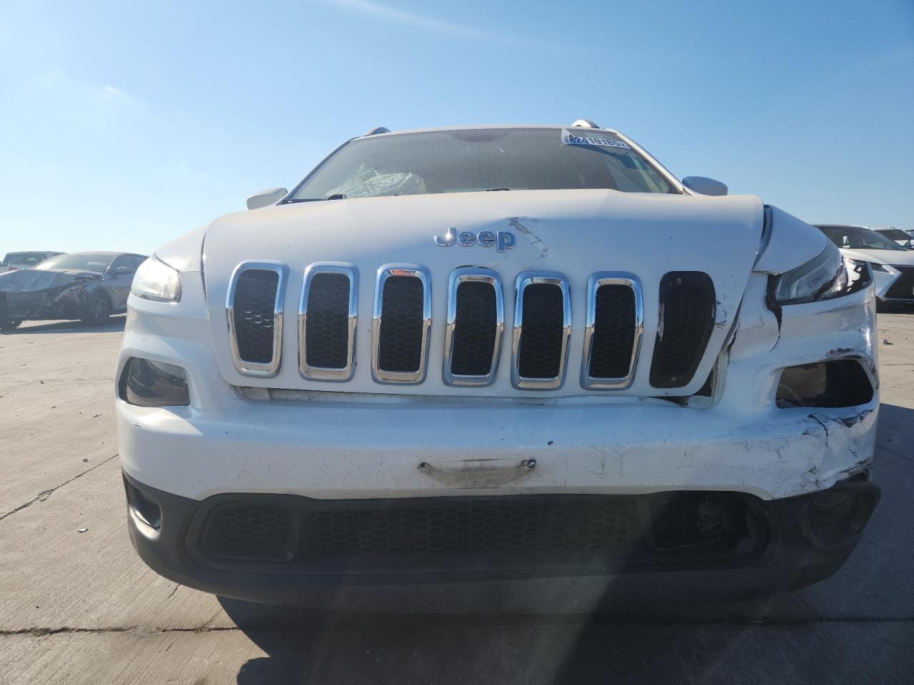 2016 Jeep Cherokee Latitude - Image 5