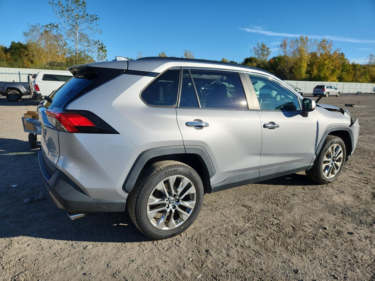 2019 Toyota Rav4 Limited - Фото 3