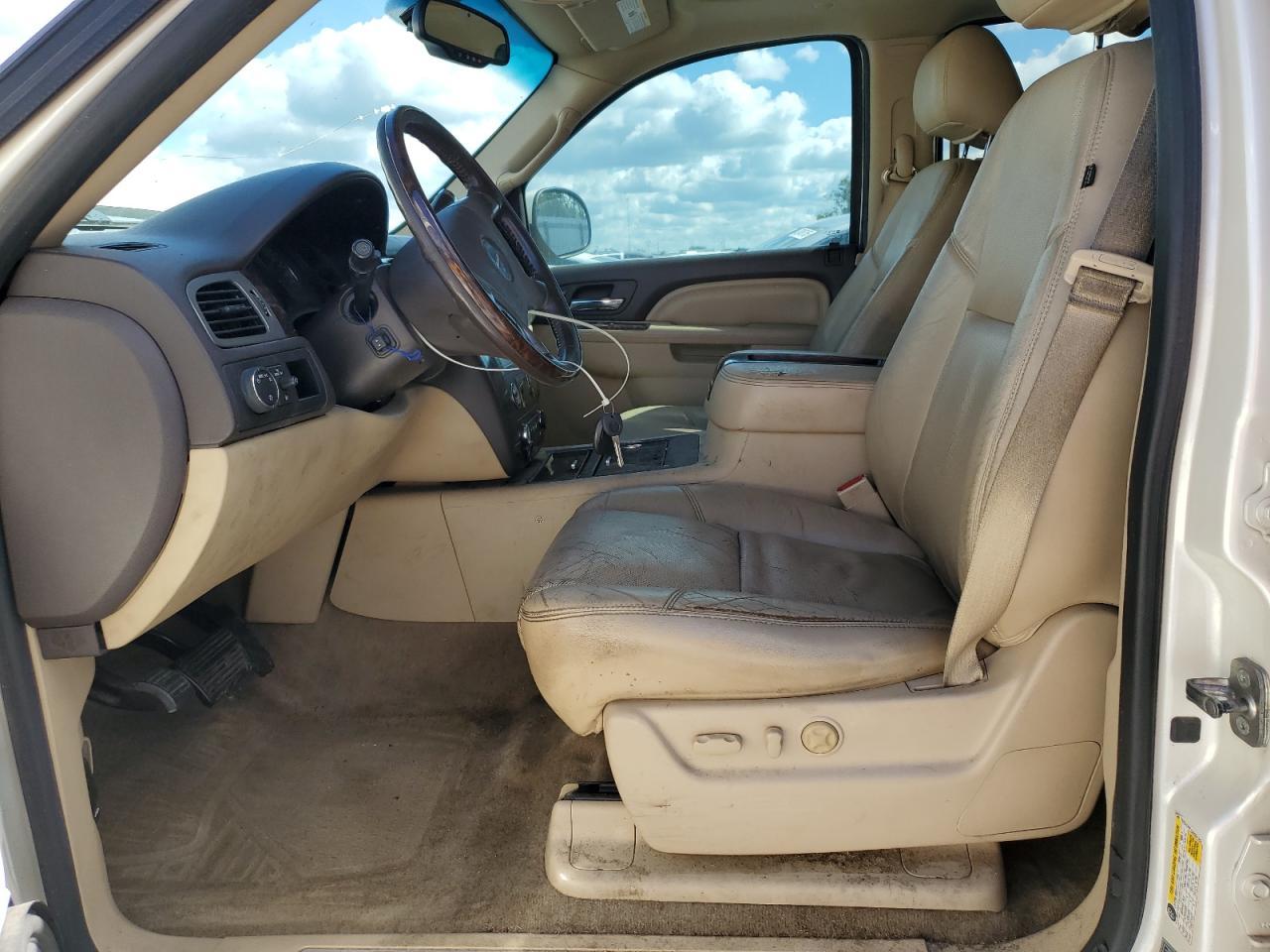 2013 GMC Yukon Denali - Фото 7