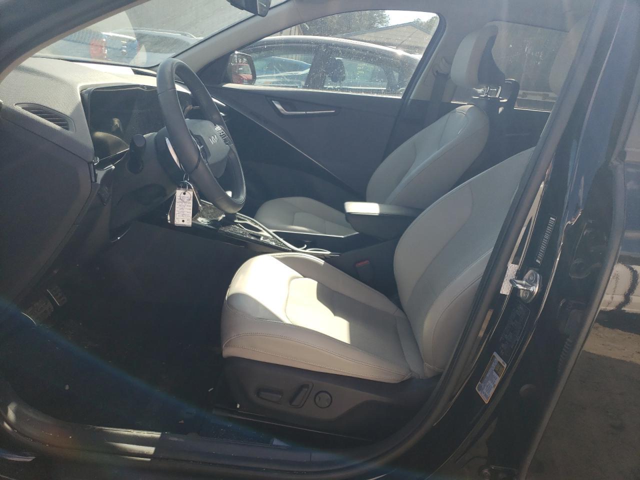 2023 Kia Niro Ex - Image 7