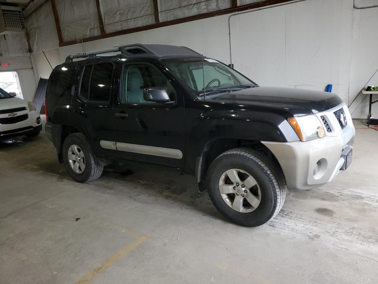 2011 Nissan Xterra Off Road - Image 4