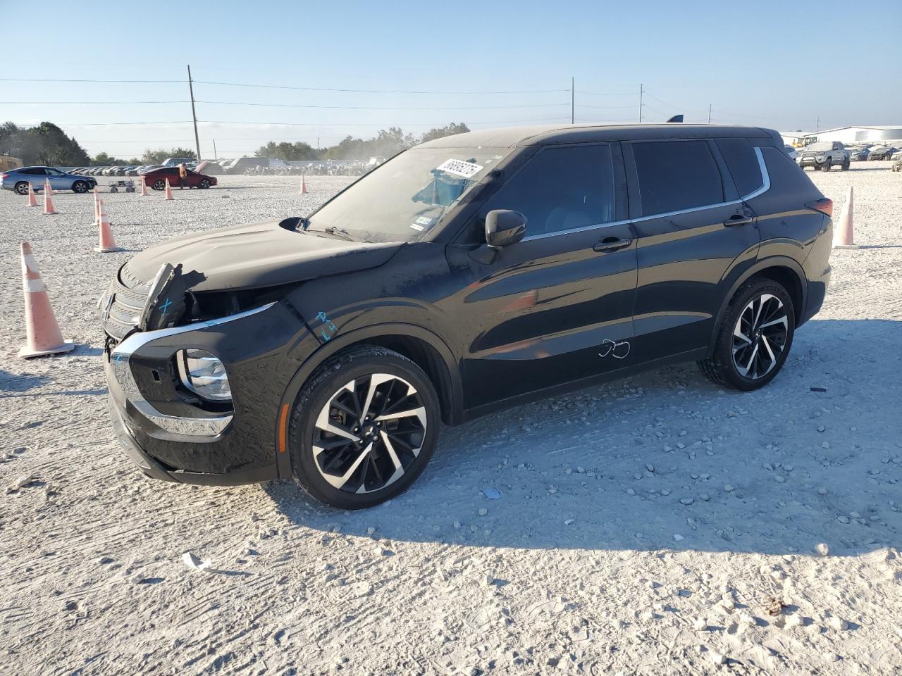 2022 Mitsubishi Outlander Es