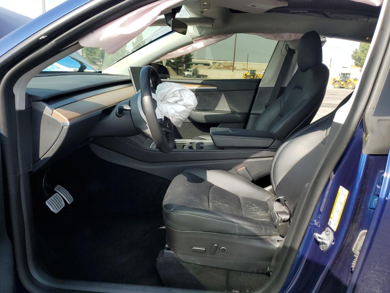 2022 Tesla Model Y - Image 7