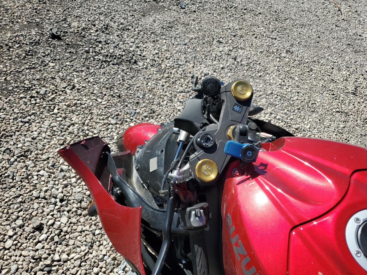 2025 Suzuki Gsx-R1000 - Image 7