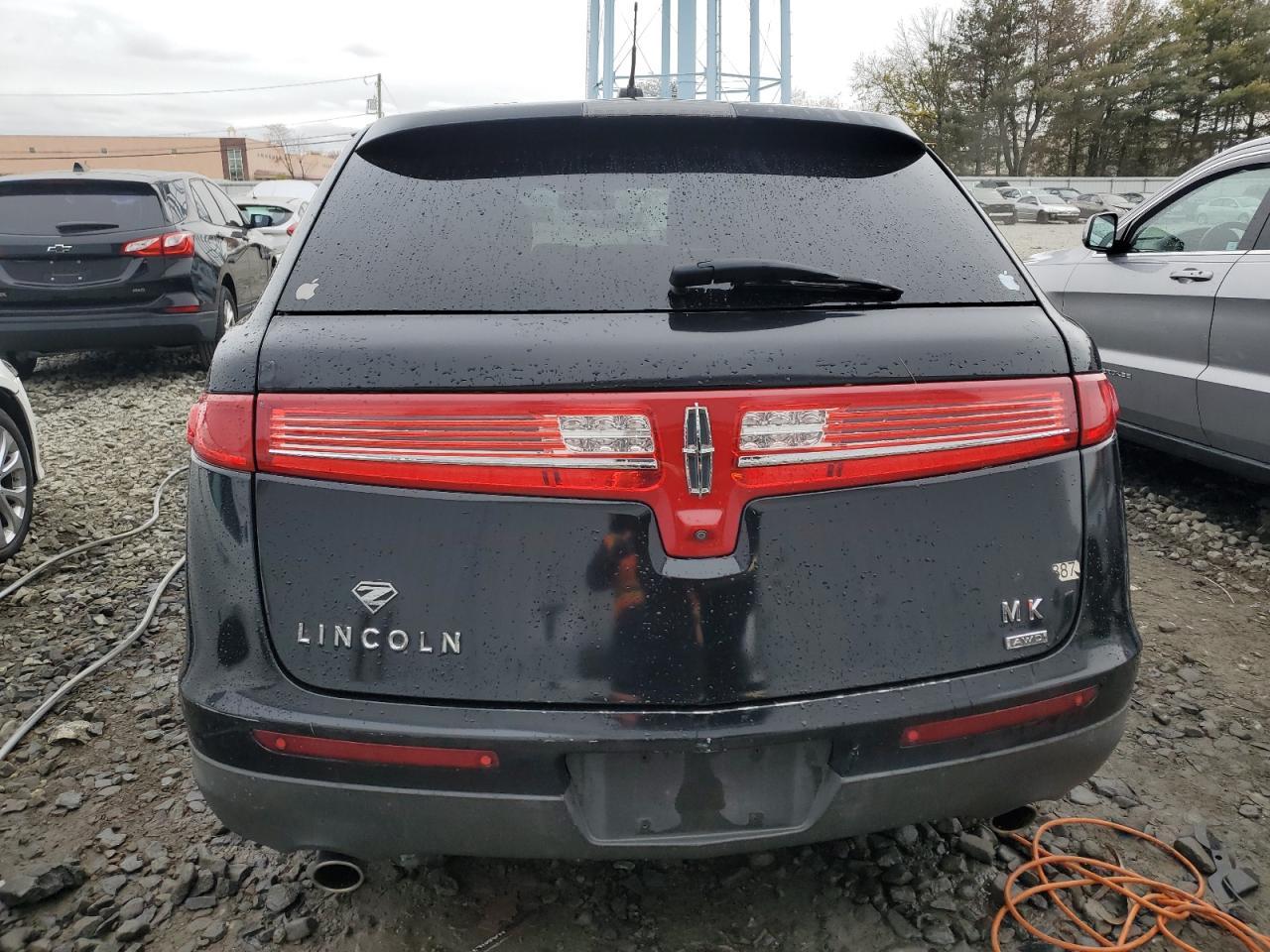 2016 Lincoln Mkt - Фото 6
