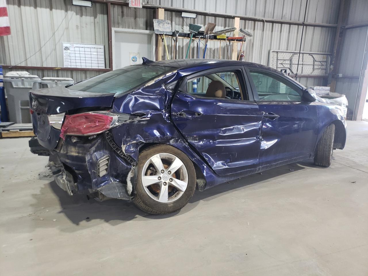 2013 Hyundai Elantra Gls - Фото 3