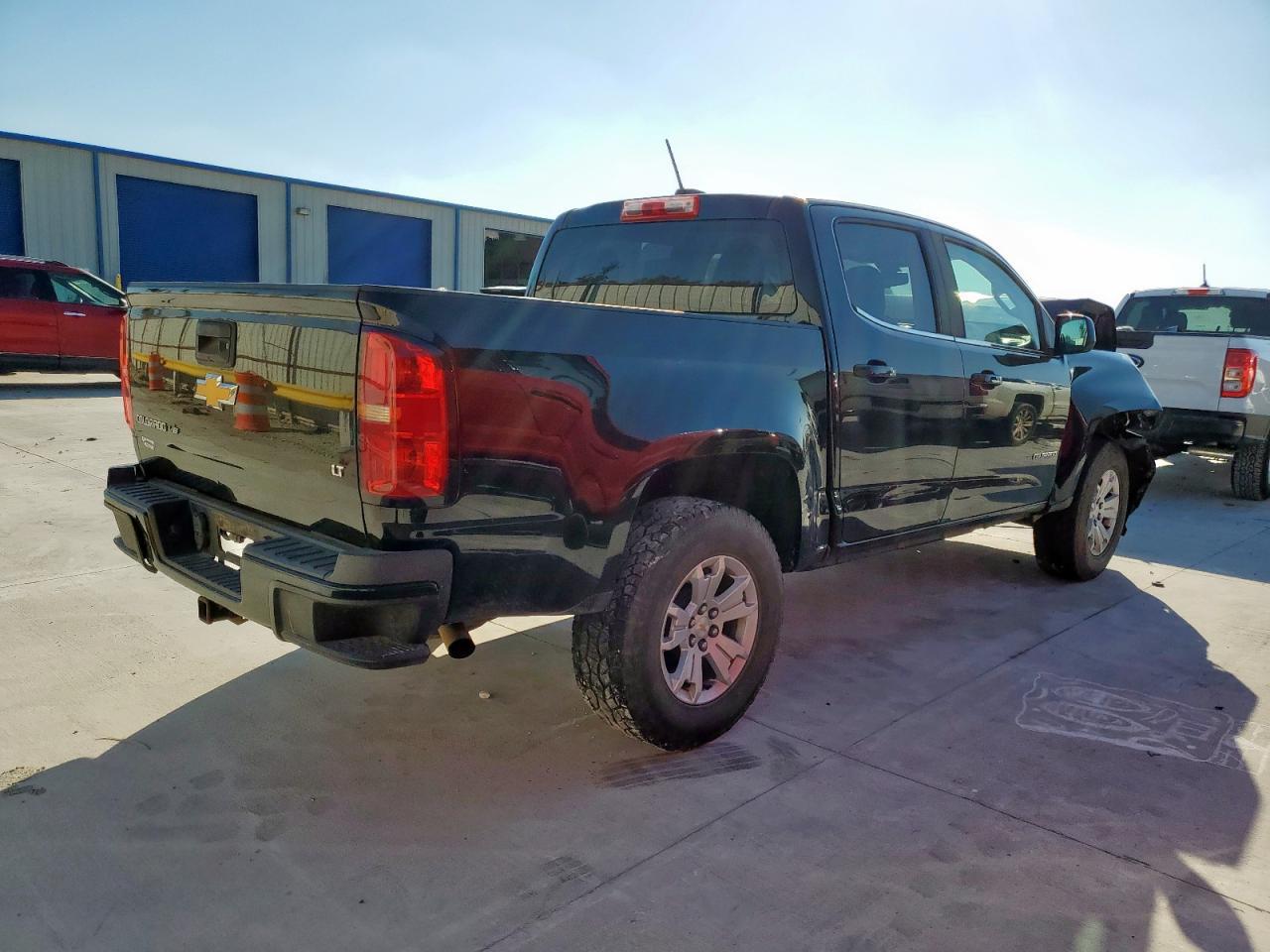 2017 Chevrolet Colorado Lt - Image 3