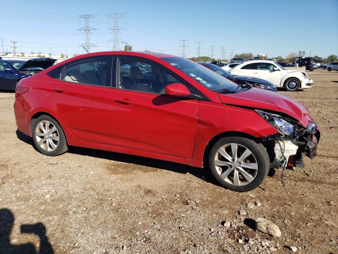 2013 Hyundai Accent Gls - Фото 4