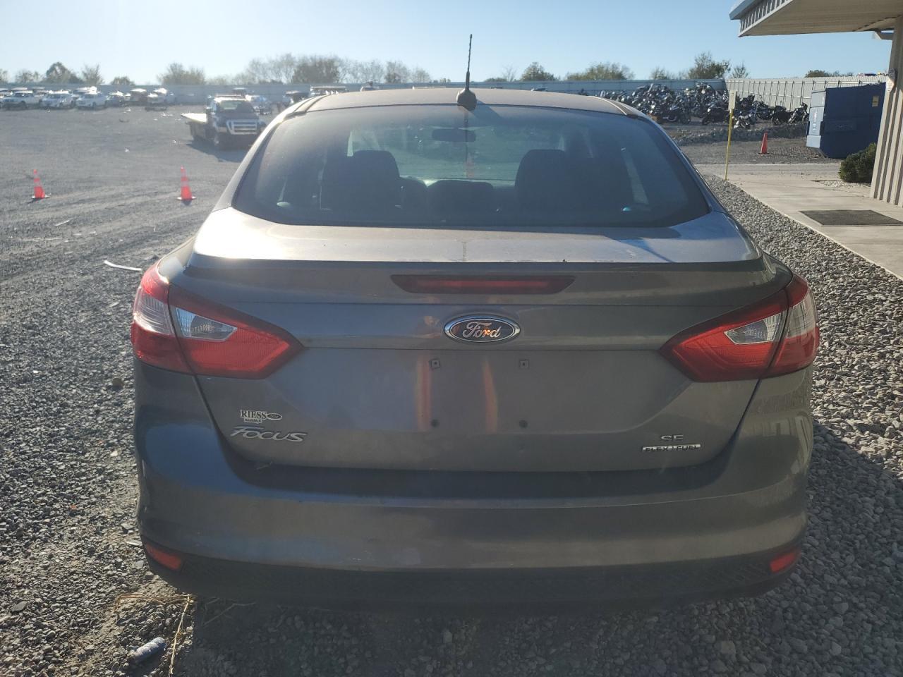 2013 Ford Focus Se - Фото 6