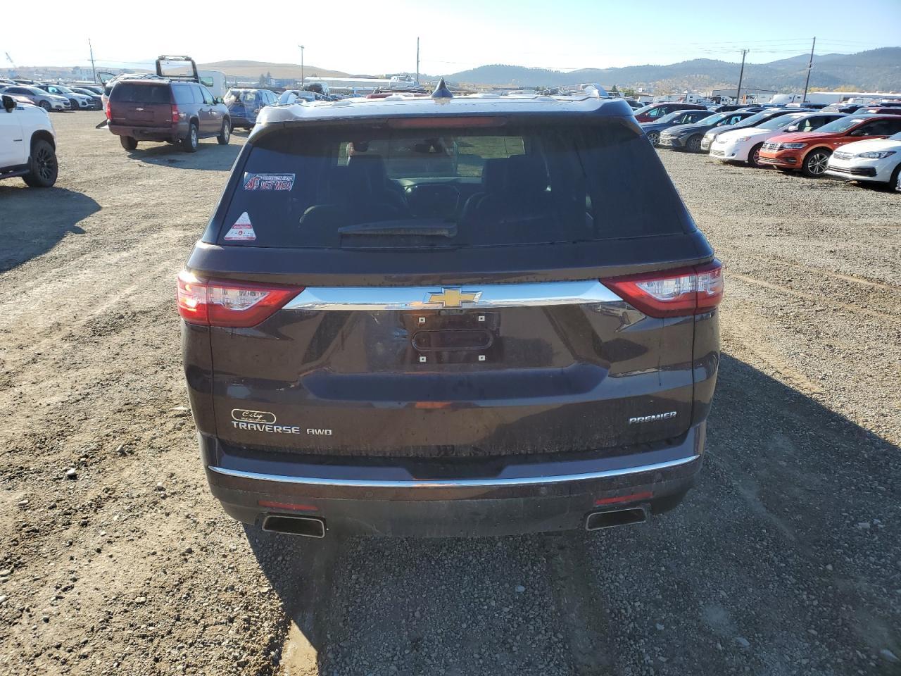 2020 Chevrolet Traverse Premier - Image 6