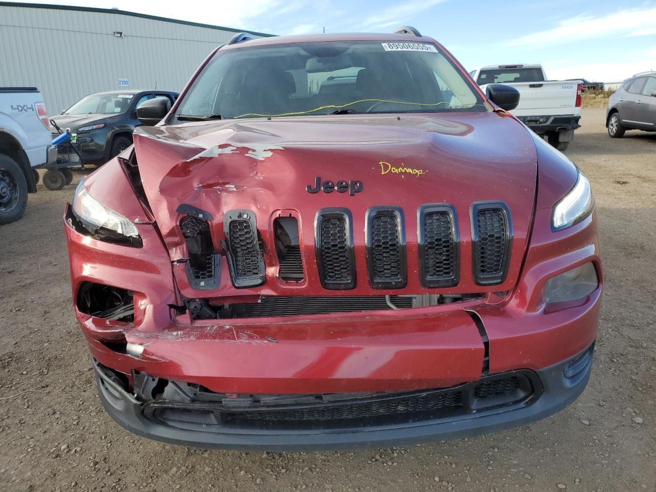 2017 Jeep Cherokee Sport - Image 5