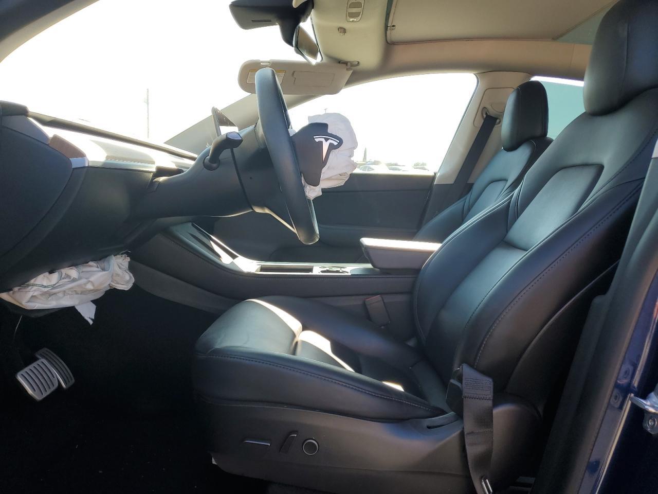 2022 Tesla Model Y - Image 7