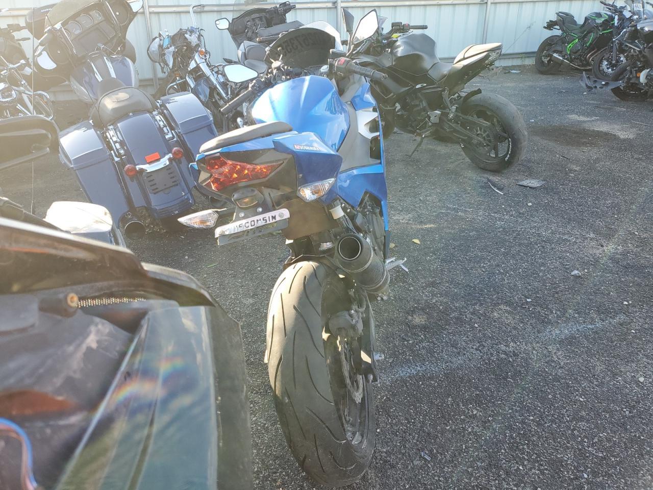 2018 Kawasaki Ex400 - Фото 4