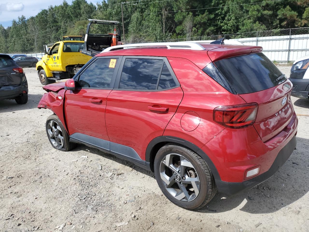 2021 Hyundai Venue Sel - Фото 2