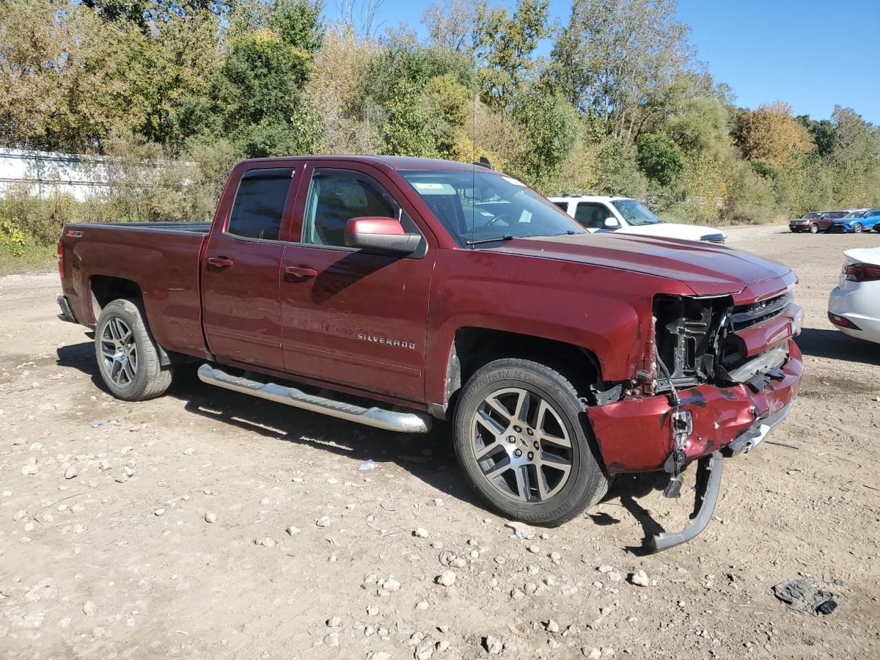 2017 Chevrolet Silverado K1500 Lt - Image 4