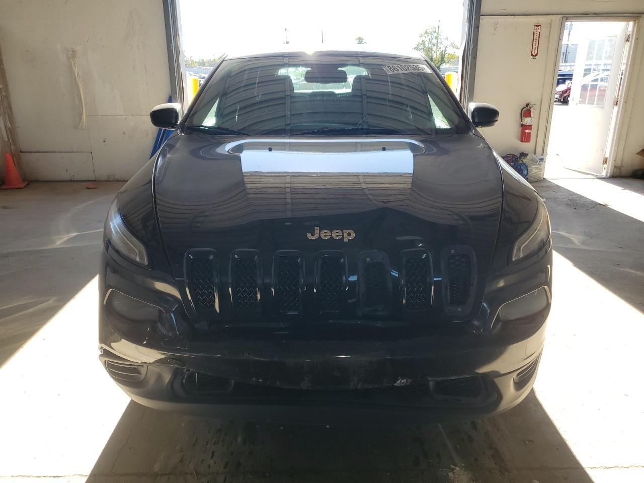 2014 Jeep Cherokee Sport - Фото 5