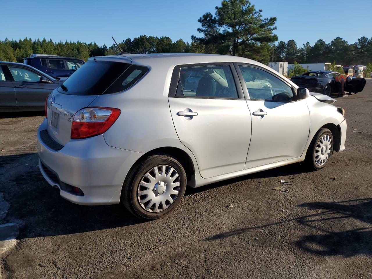 2012 Toyota Corolla Matrix - Фото 3