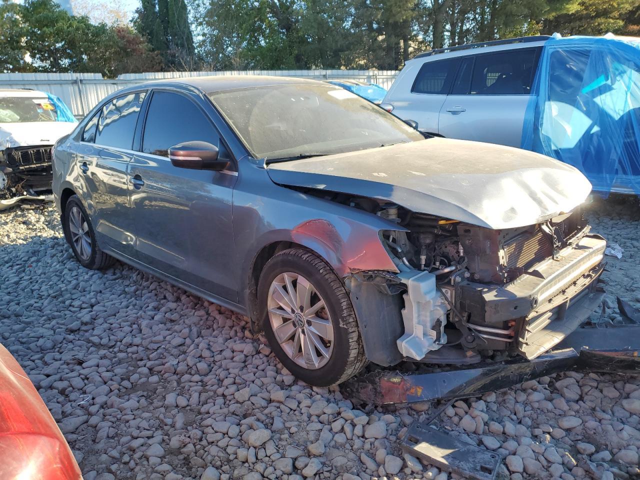 2015 Volkswagen Jetta Se - Image 4