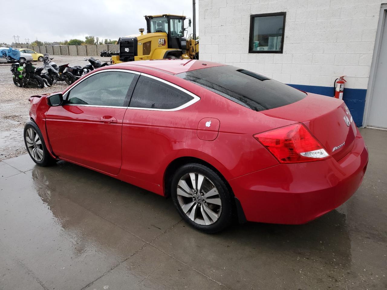 2011 Honda Accord Lx-S - Image 2
