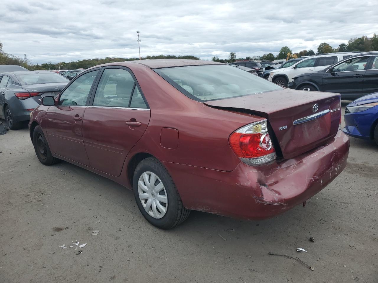 2006 Toyota Camry Le - Фото 2