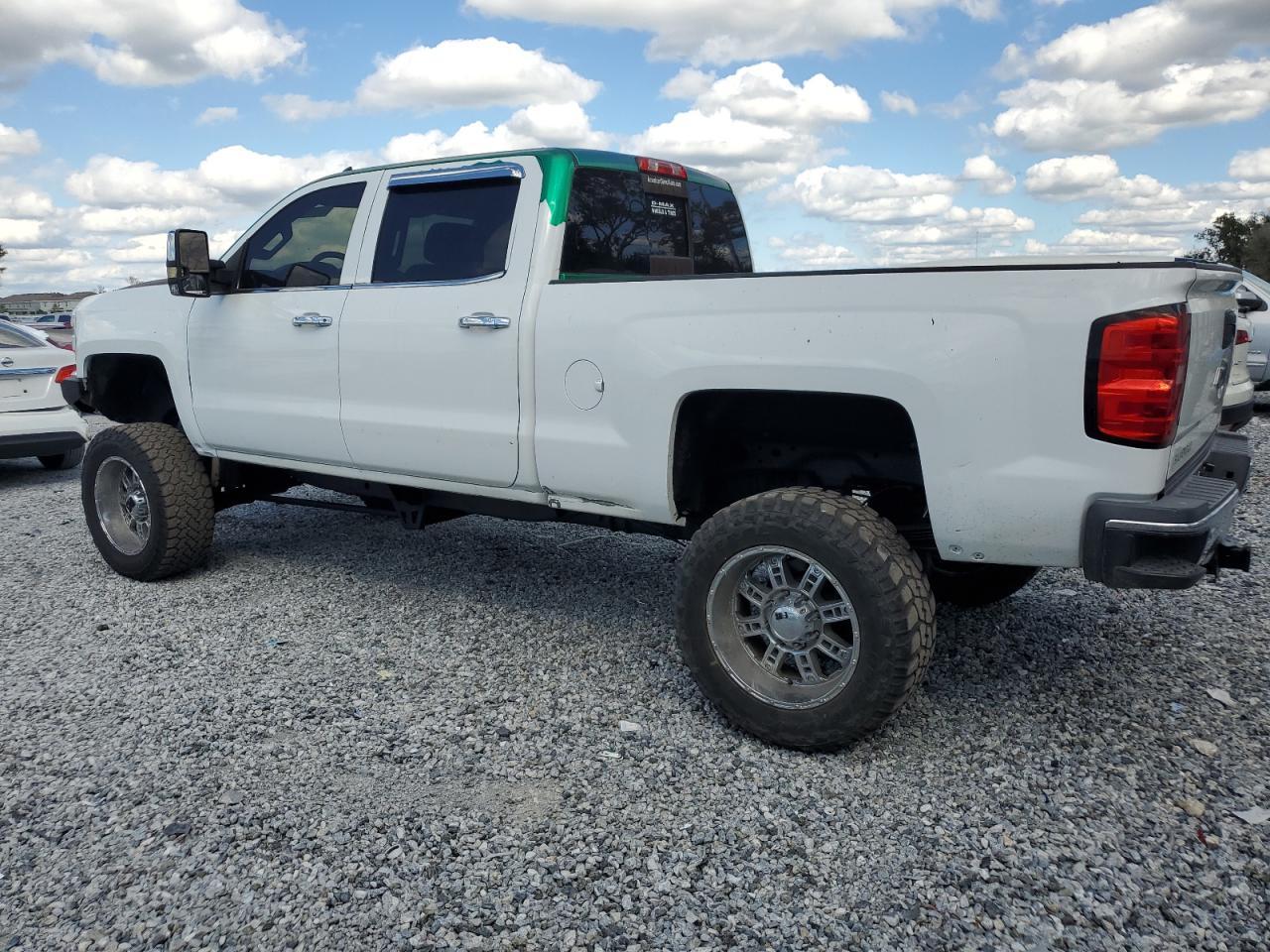 2015 Chevrolet Silverado K2500 Heavy Duty Ltz - Фото 2