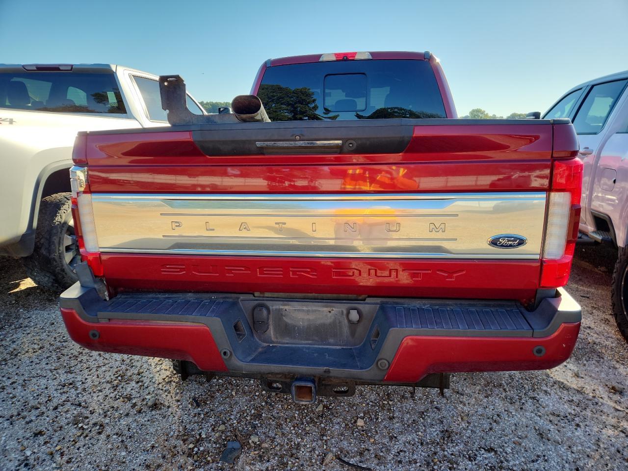 2017 Ford F250 Super Duty - Image 6