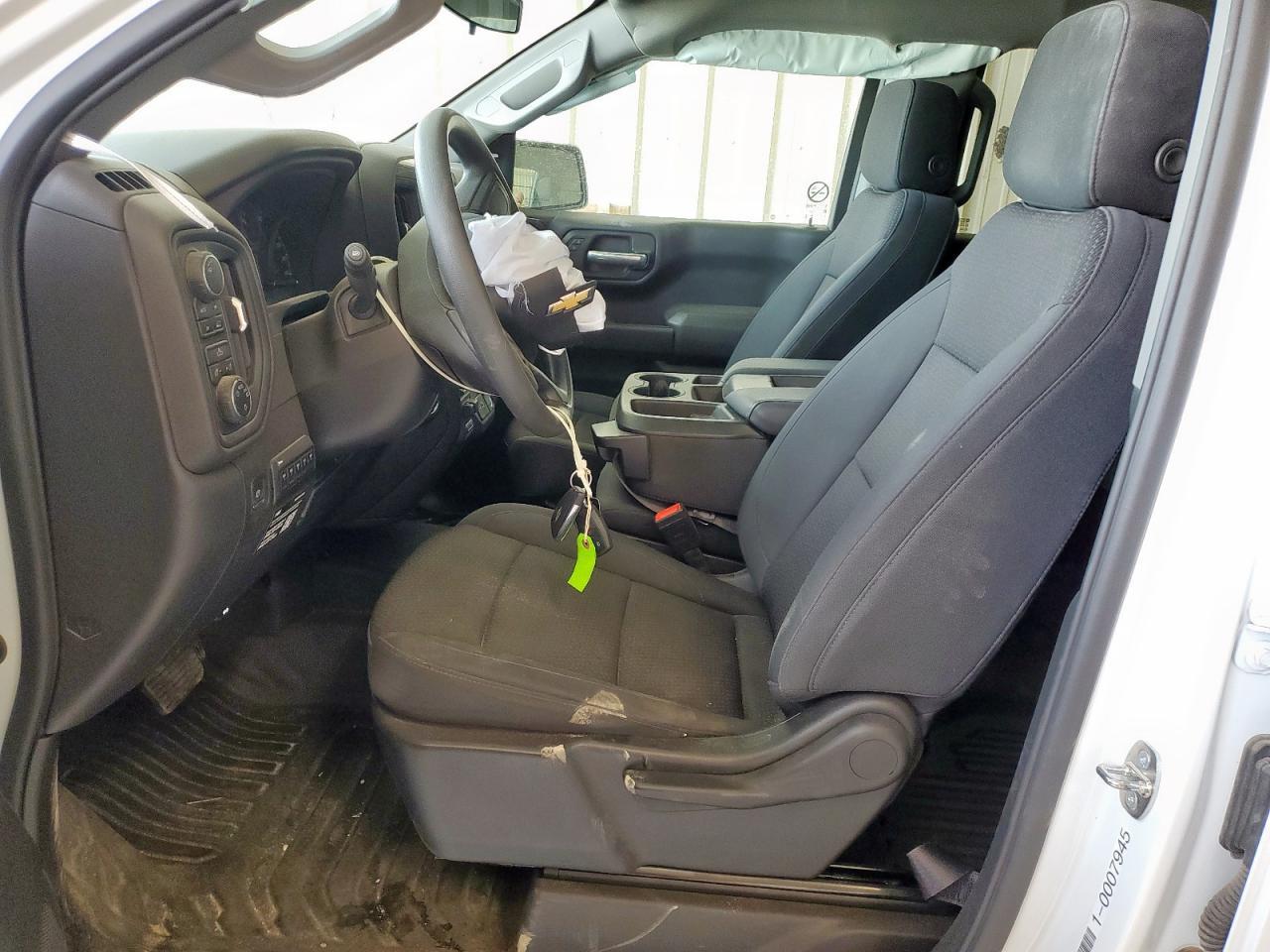 2024 Chevrolet Silverado K1500 - Image 7