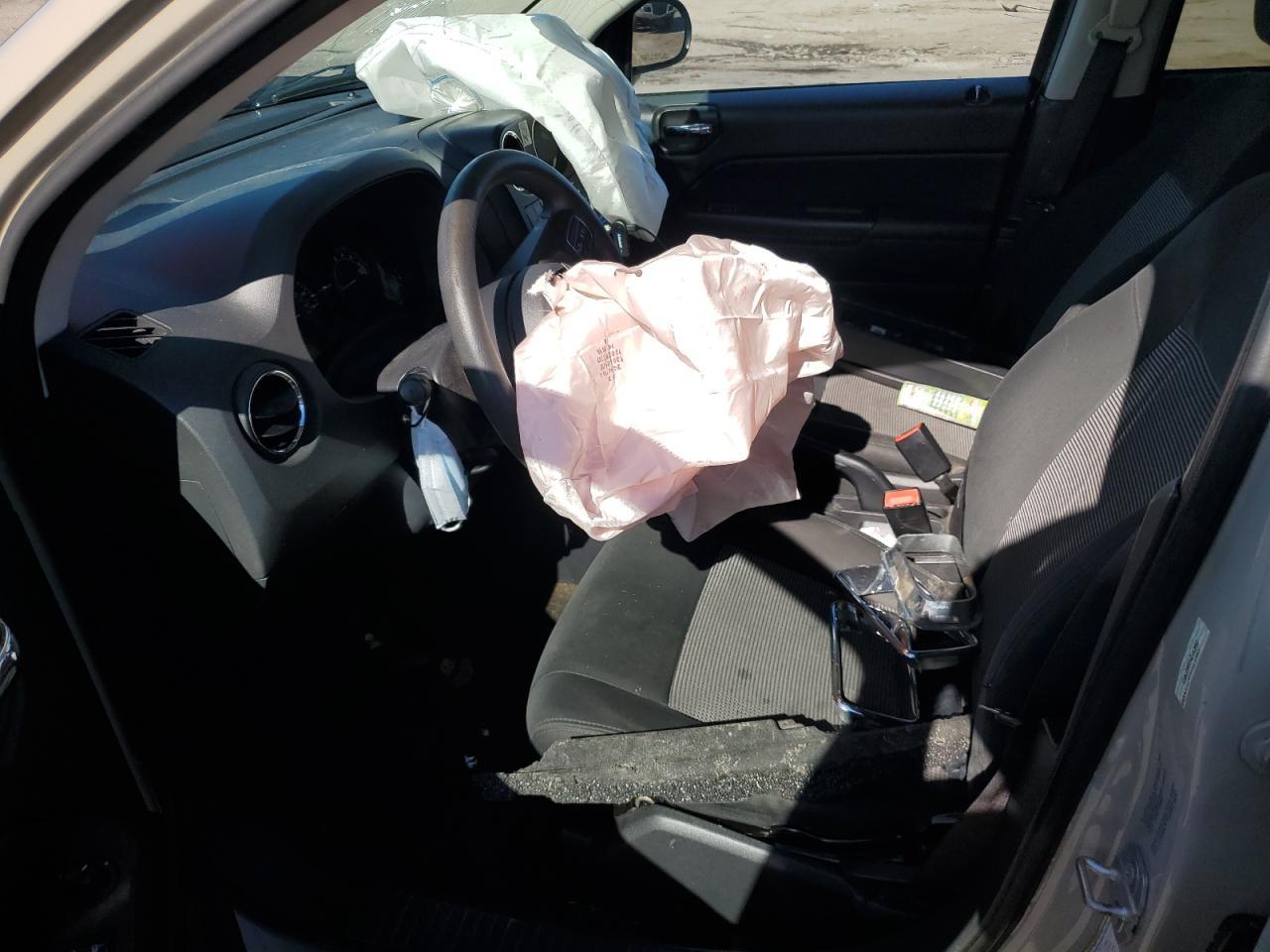 2017 Jeep Compass Sport - Фото 7