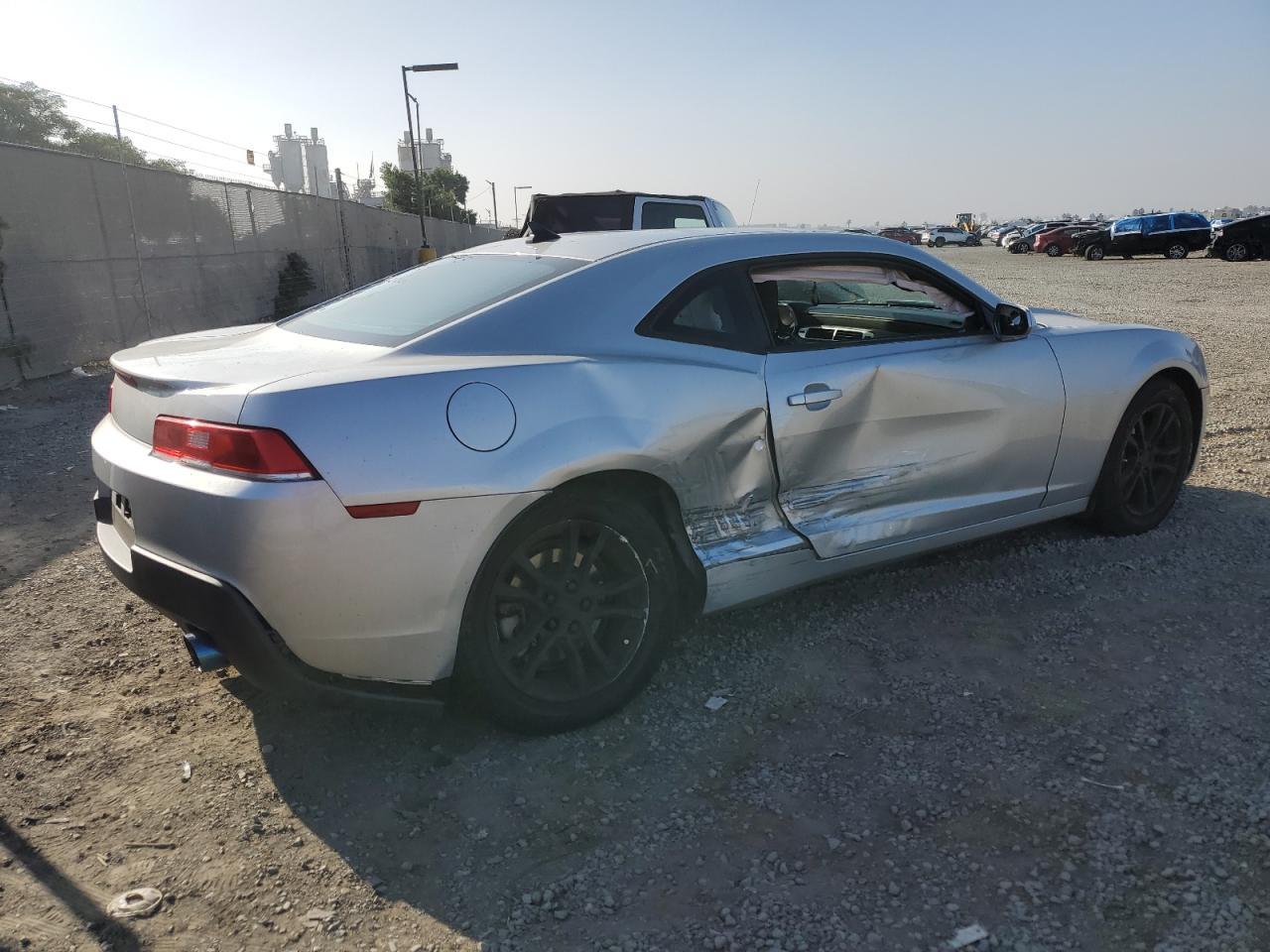 2015 Chevrolet Camaro Ls - Фото 3