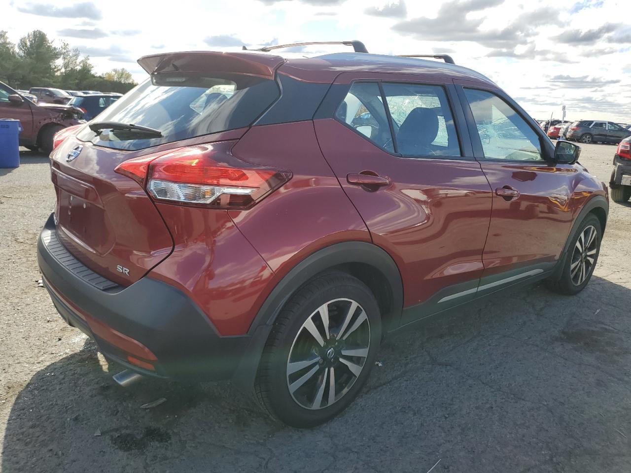 2019 Nissan Kicks S - Фото 3