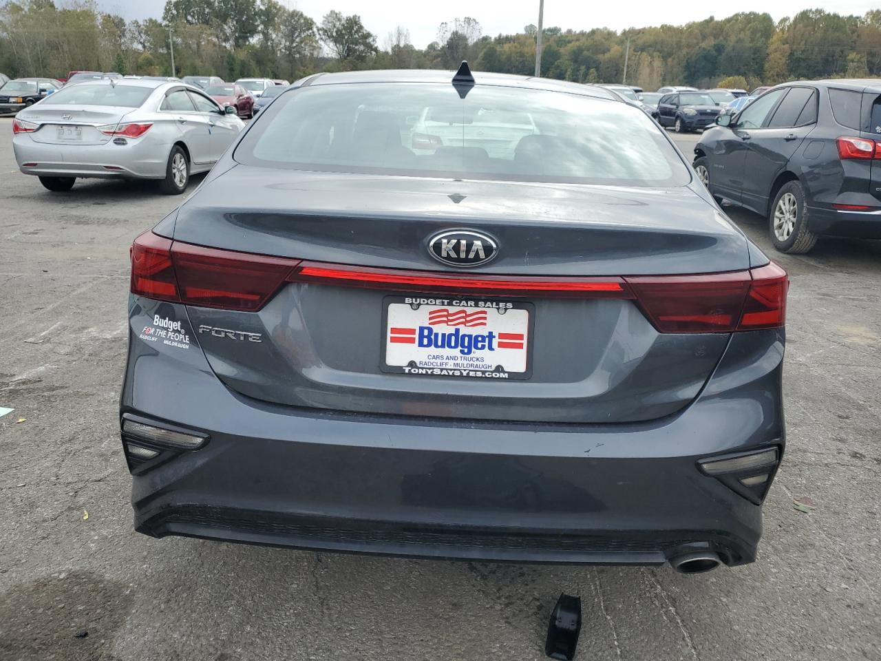 2021 Kia Forte Fe - Image 6