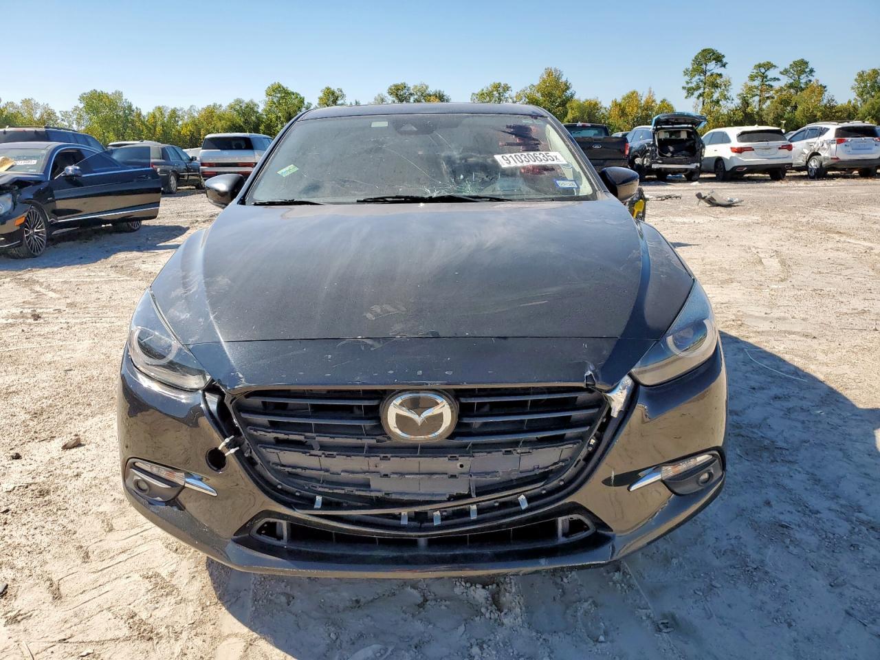 2018 Mazda 3 Grand Touring - Image 5