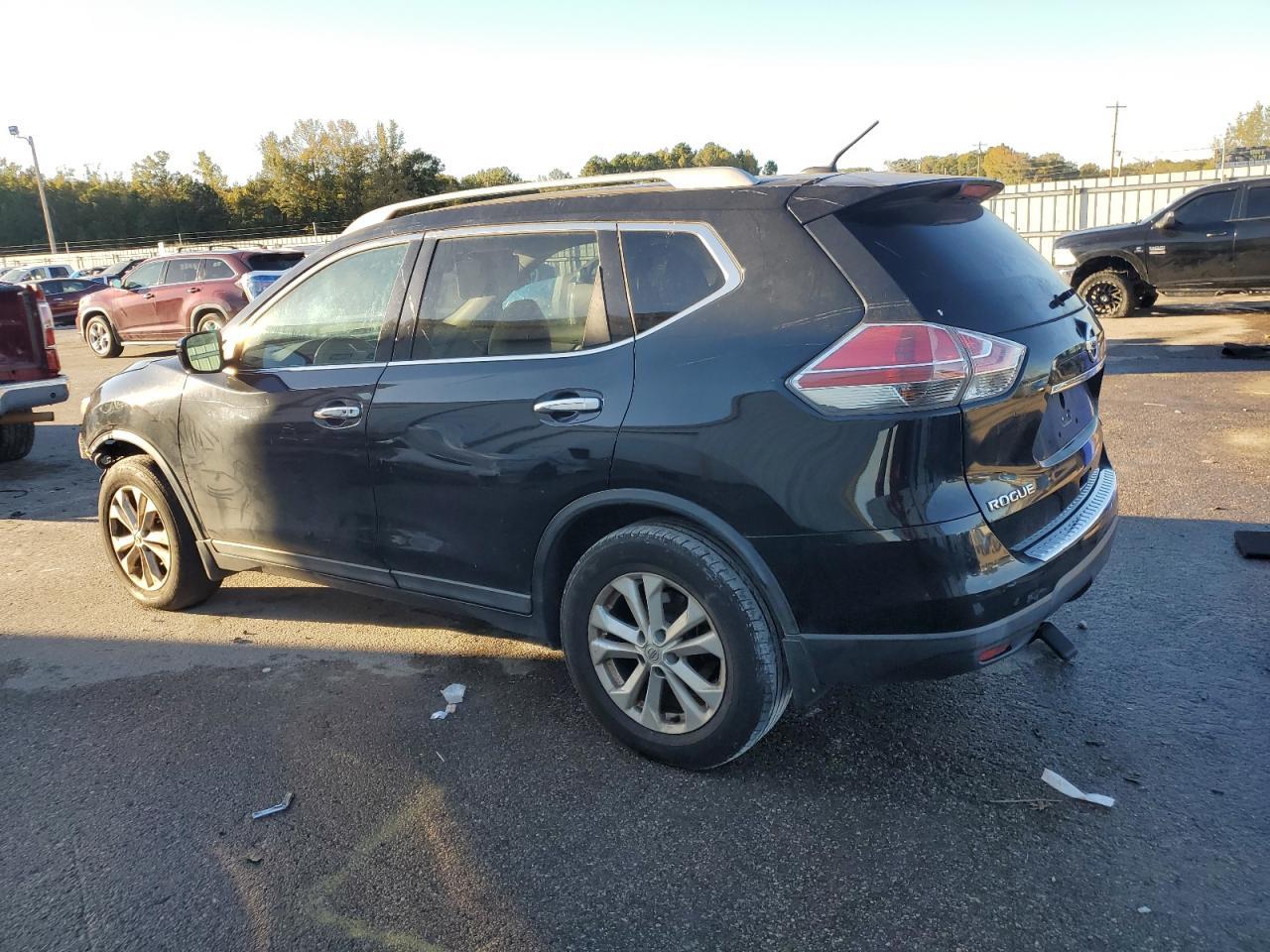 2016 Nissan Rogue S - Фото 2