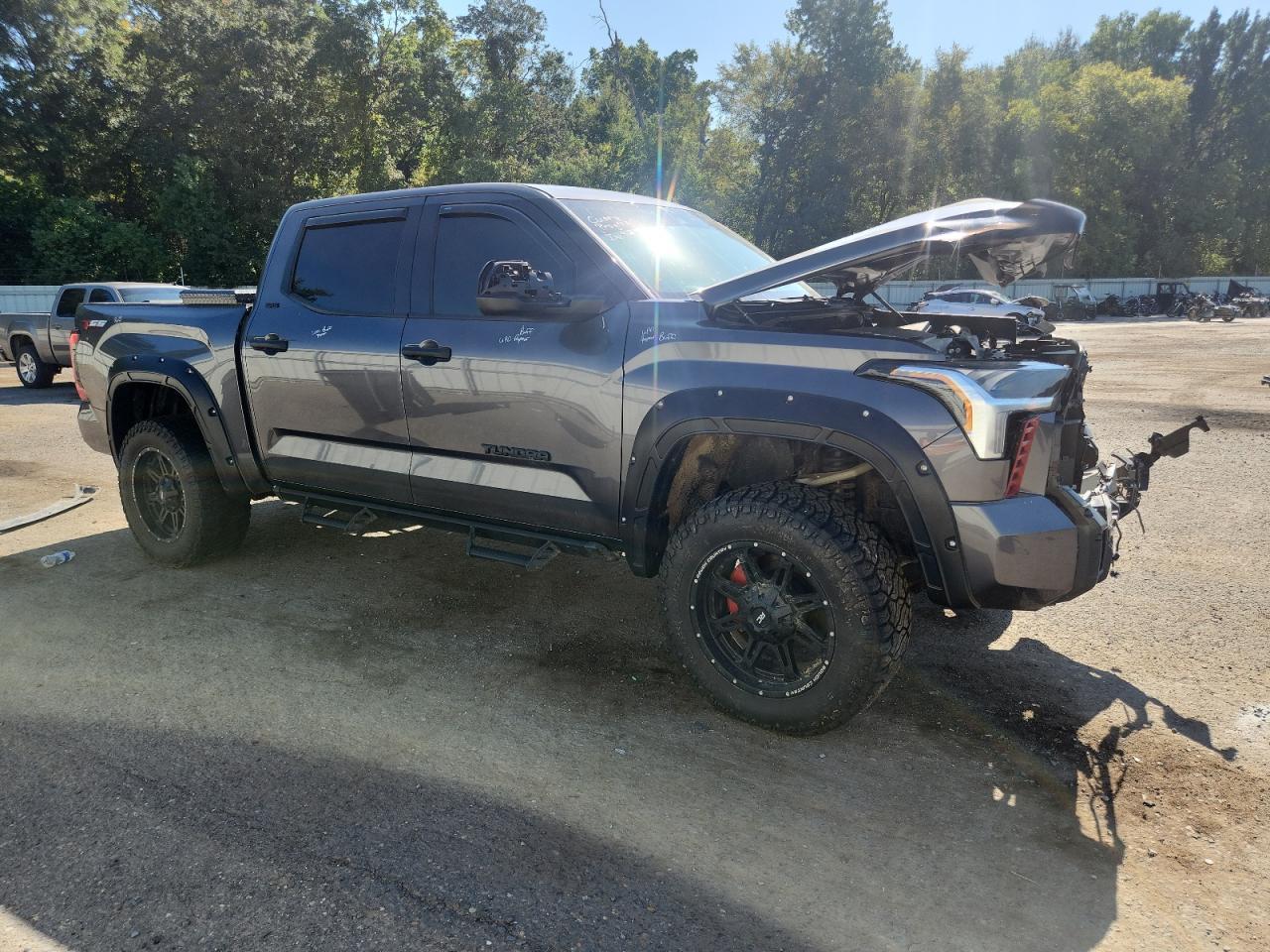 2023 Toyota Tundra Crewmax Sr - Image 4