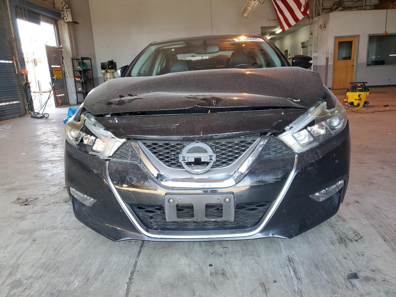 2017 Nissan Maxima 3.5S - Фото 5